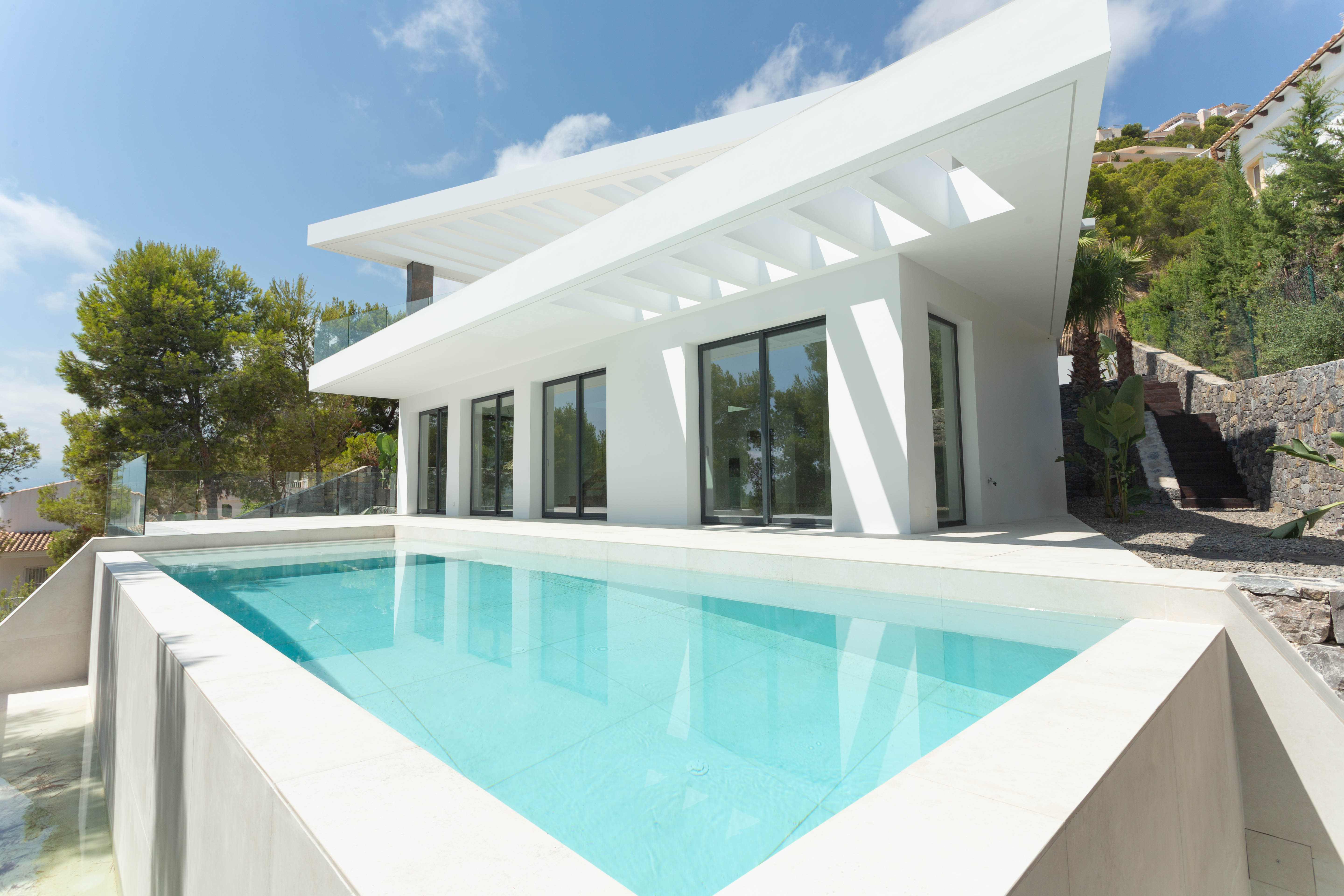 Große modern gestaltete Villa zum Verkauf in Altea Ref AV558